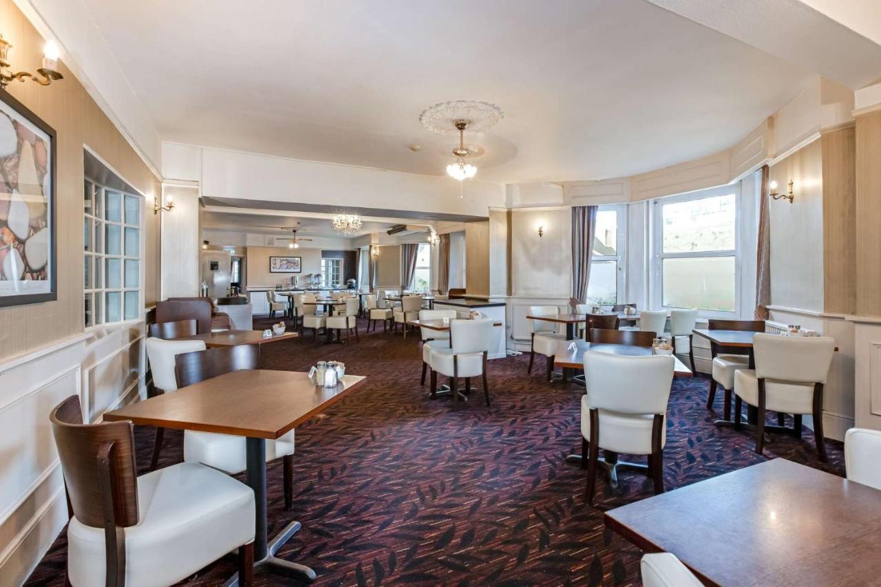 Exmouth Beach Hotel Bagian luar foto