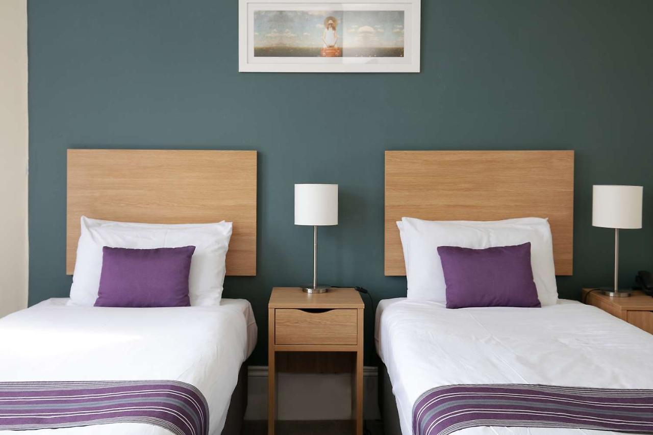 Exmouth Beach Hotel Bagian luar foto