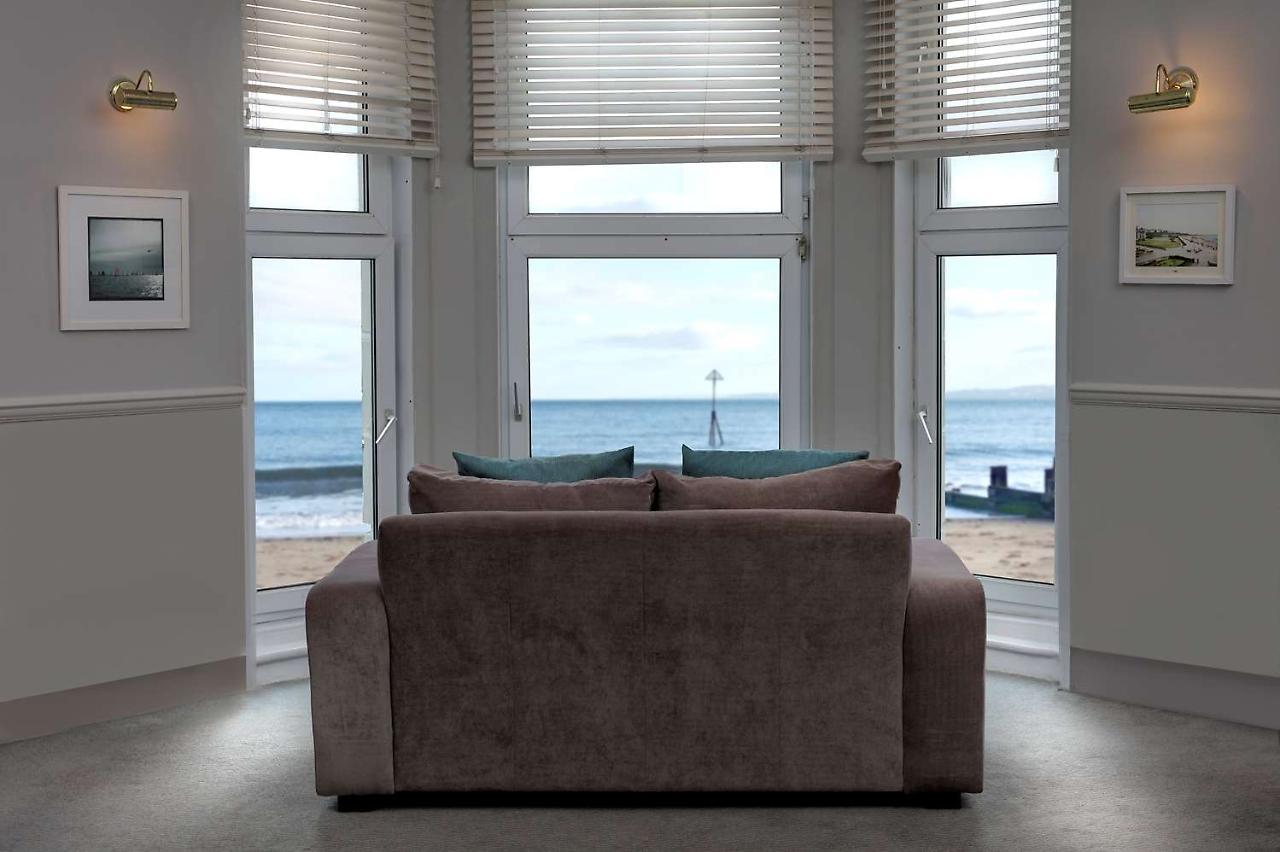 Exmouth Beach Hotel Bagian luar foto