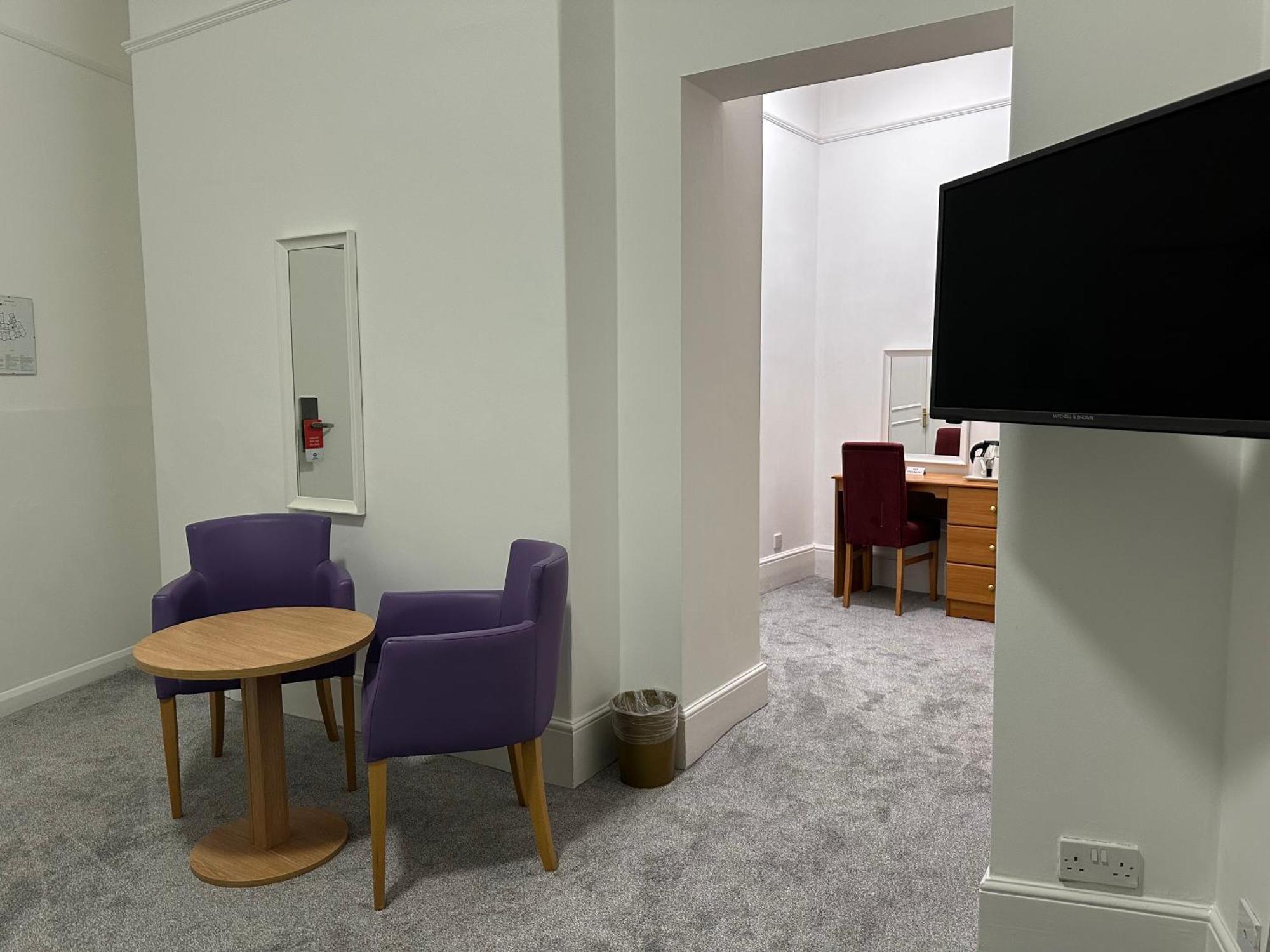 Exmouth Beach Hotel Bagian luar foto